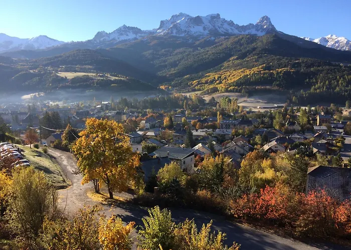 Appartement F2 Avec Très Belle Vue Montagne