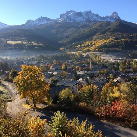 Apartment F2 Avec Tres Belle Vue Montagne