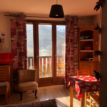 Apartment F2 Avec Tres Belle Vue Montagne *